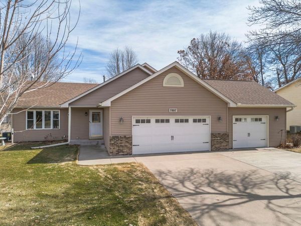 7887 Dempsey Way, Inver Grove Heights, MN 55076