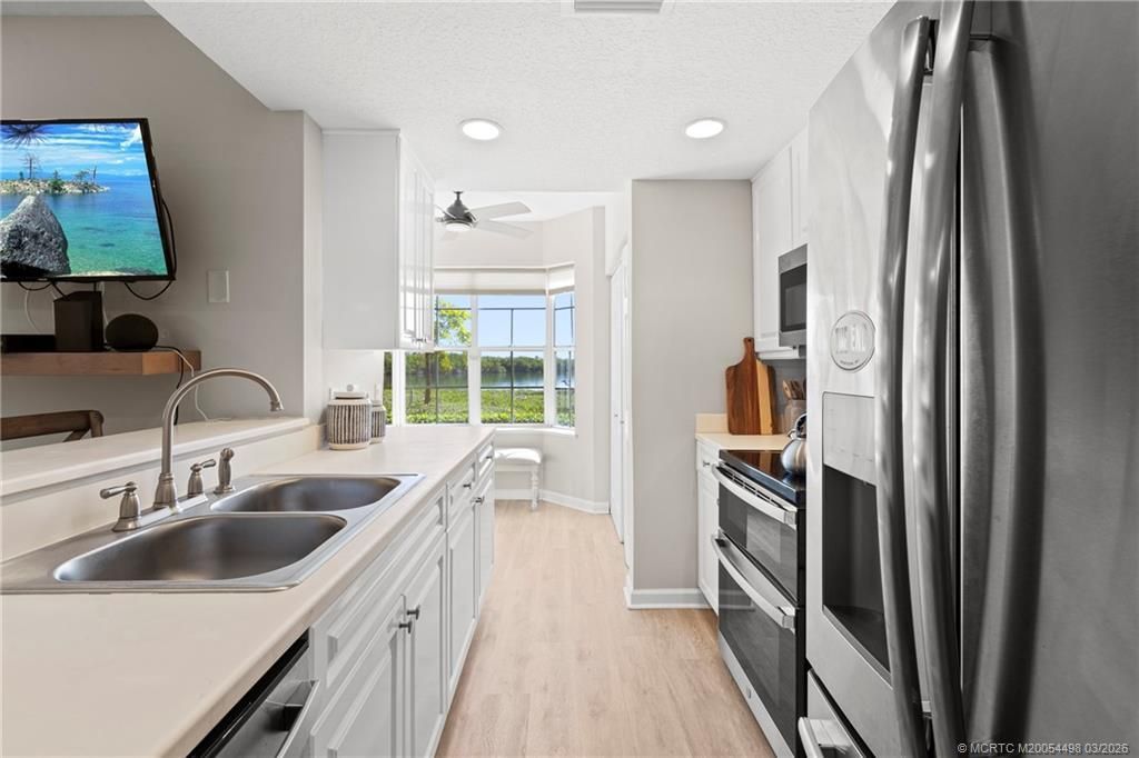 5799 NE Island Cove Way, Unit 1106, Stuart, FL 34996 Photo