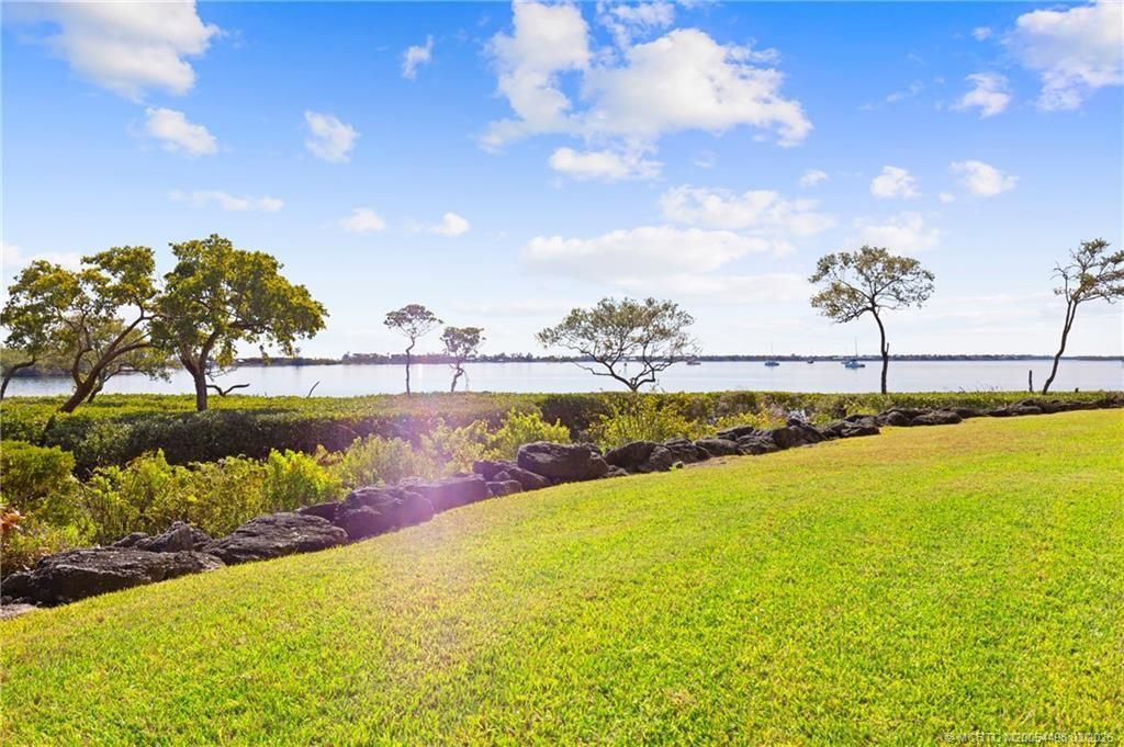 5799 NE Island Cove Way, Unit 1106, Stuart, FL 34996 Photo