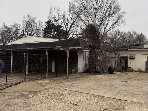 2383 CHELSEA AVE, Memphis, TN 38108