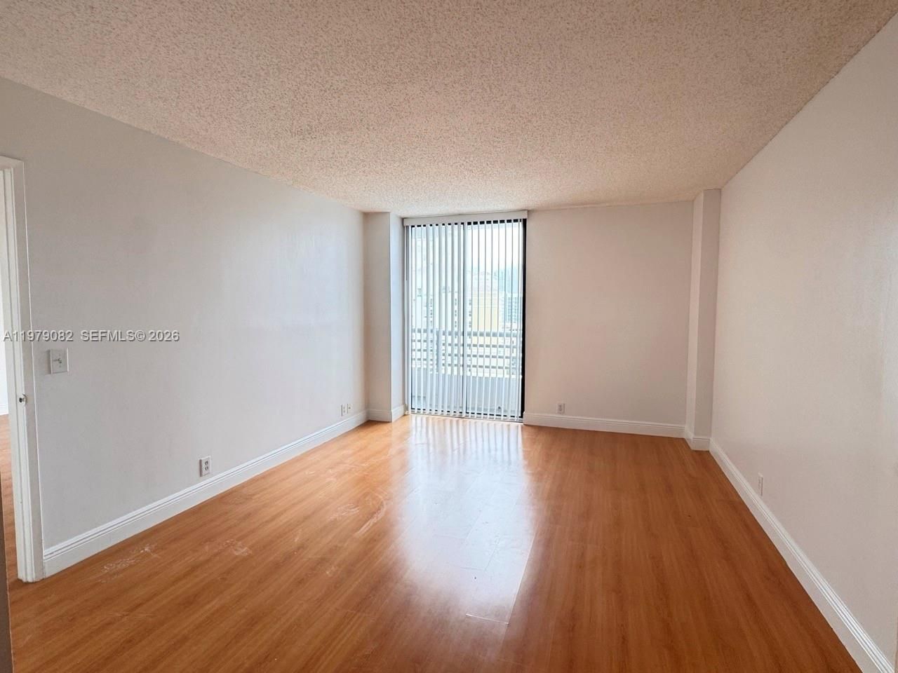 3300 NE 191st St , Unit 1214, Aventura, FL 33180 Photo