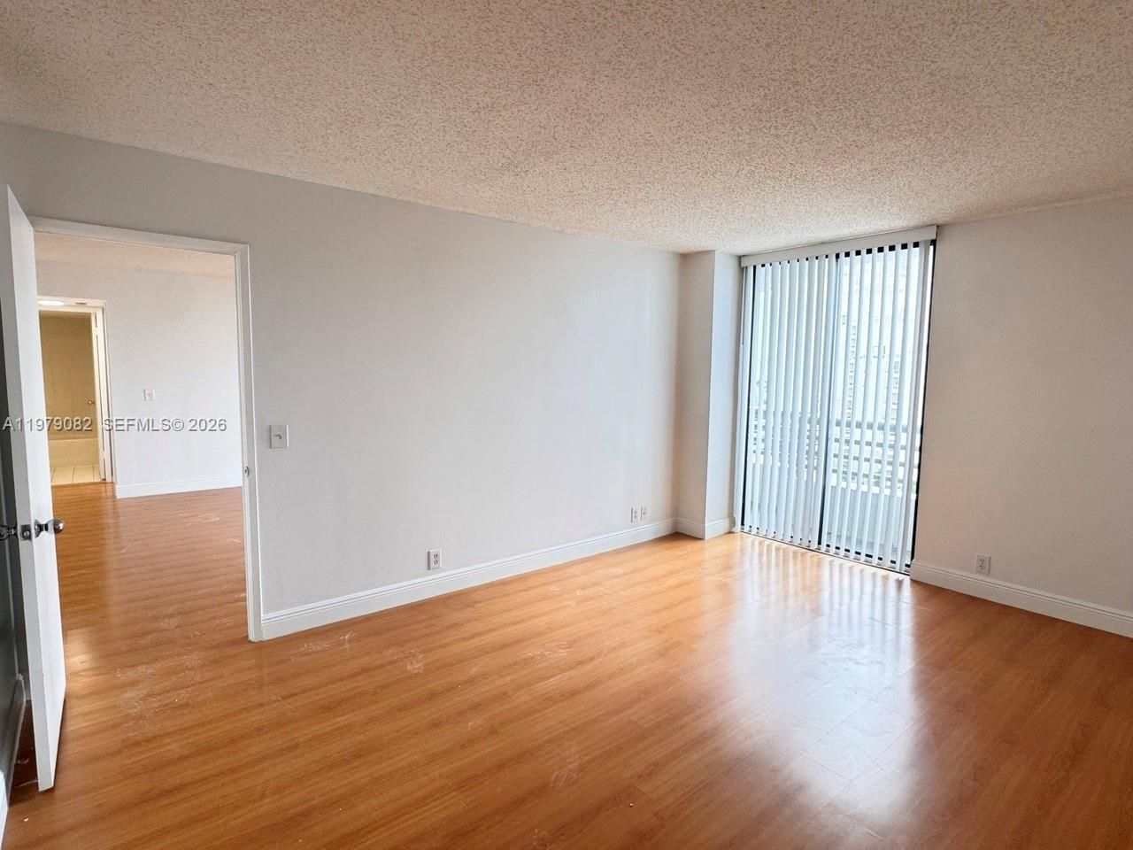 3300 NE 191st St , Unit 1214, Aventura, FL 33180 Photo