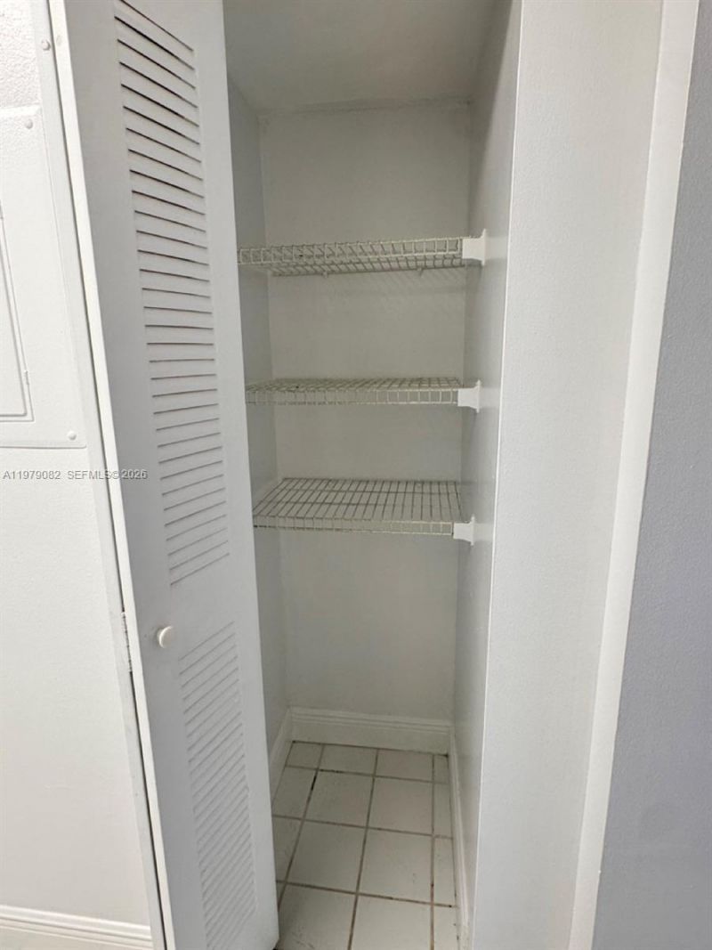 3300 NE 191st St , Unit 1214, Aventura, FL 33180 Photo