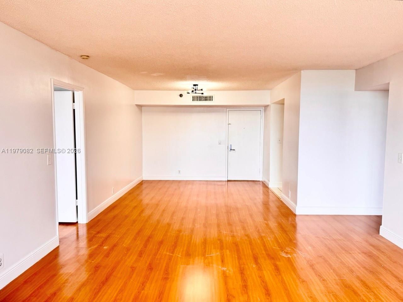 3300 NE 191st St , Unit 1214, Aventura, FL 33180 Photo