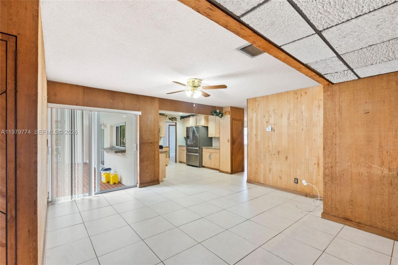 8310 SW 26th Pl , Davie, FL 33328 Photo