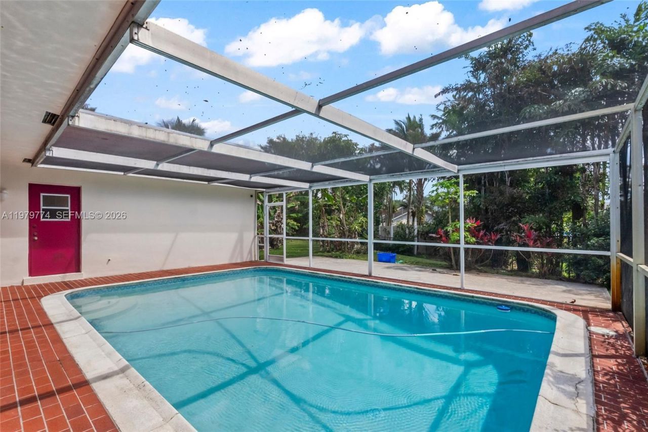 8310 SW 26th Pl , Davie, FL 33328 Photo