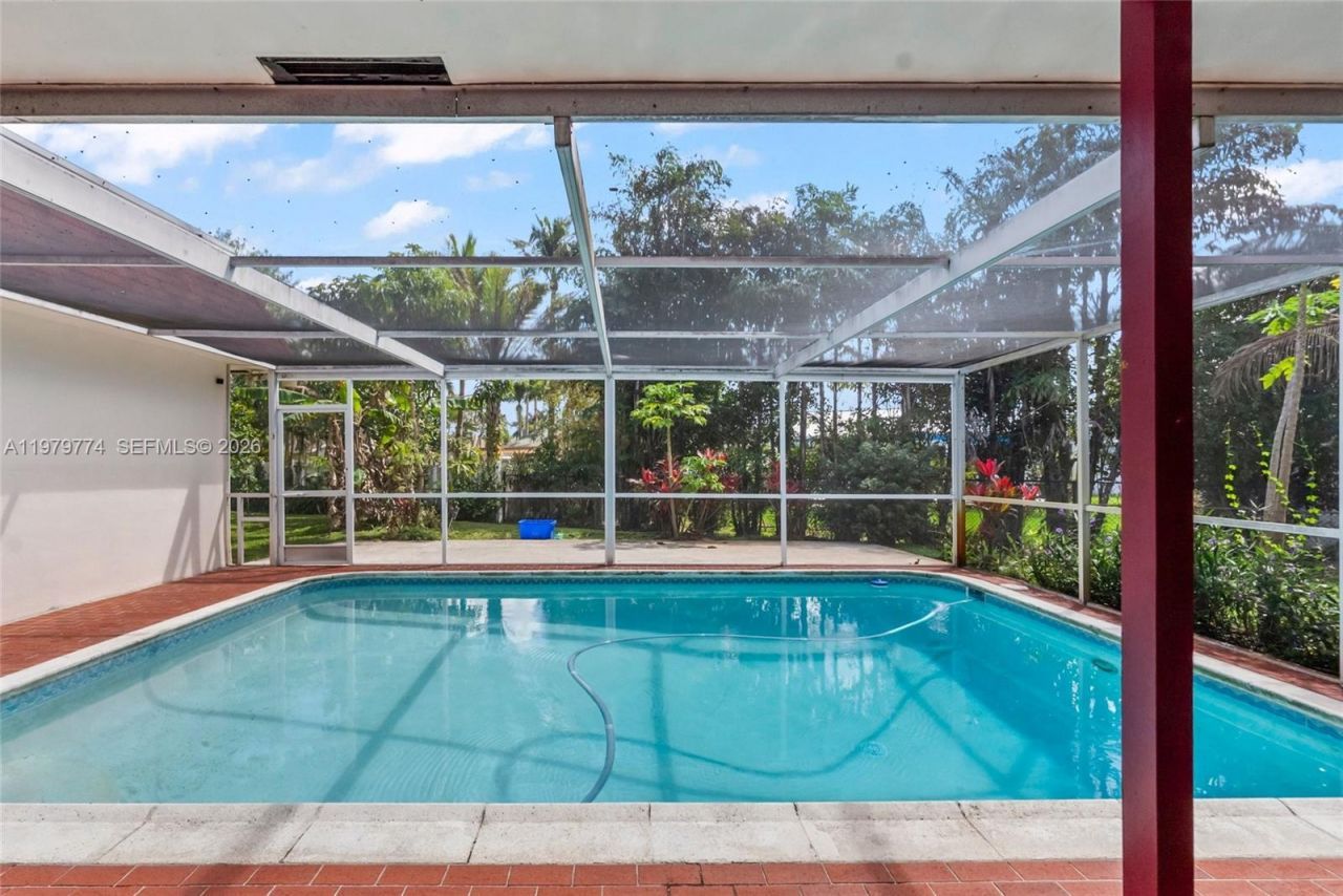 8310 SW 26th Pl , Davie, FL 33328 Photo