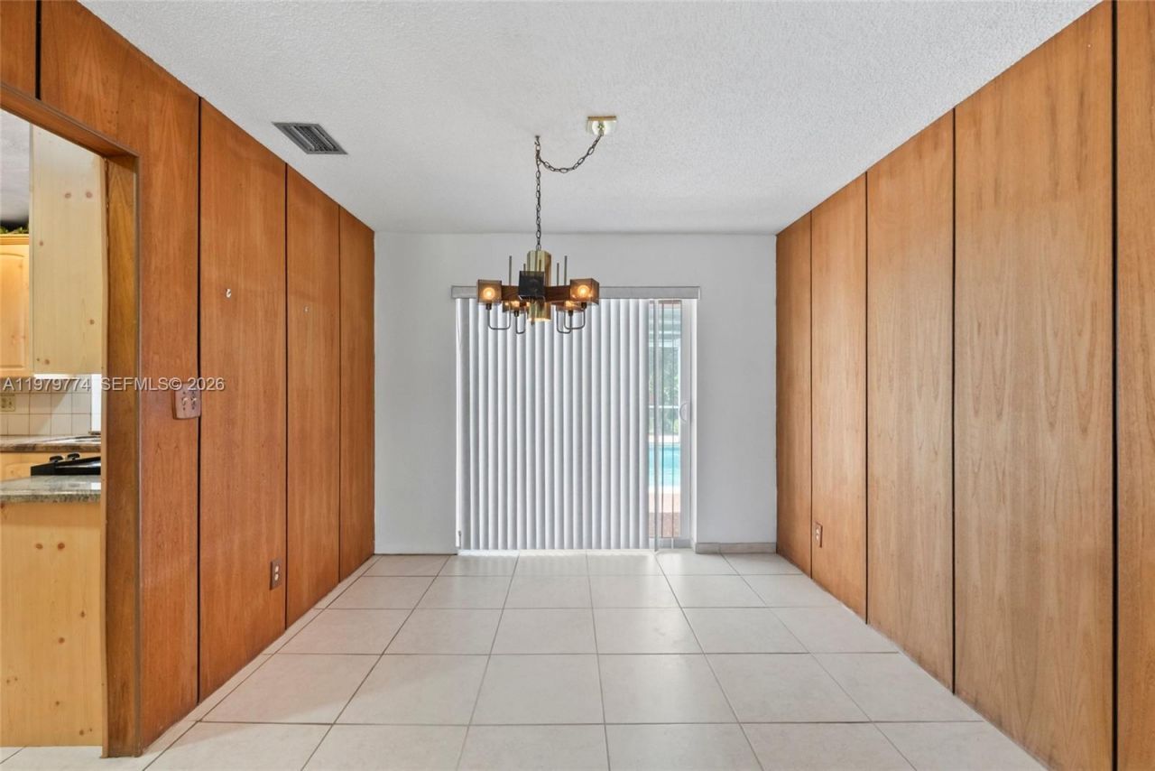 8310 SW 26th Pl , Davie, FL 33328 Photo