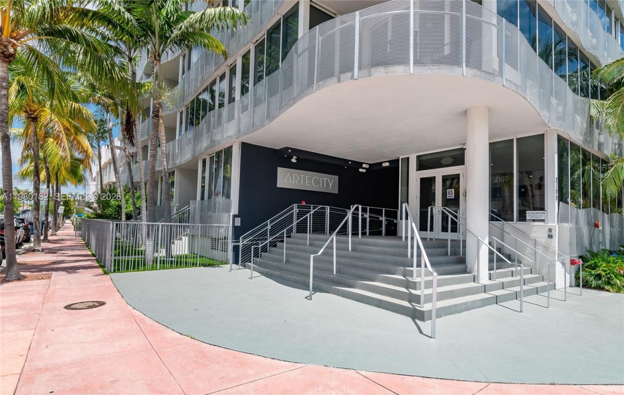 2100 Park Ave , Unit 309, Miami Beach, FL 33139 Photo