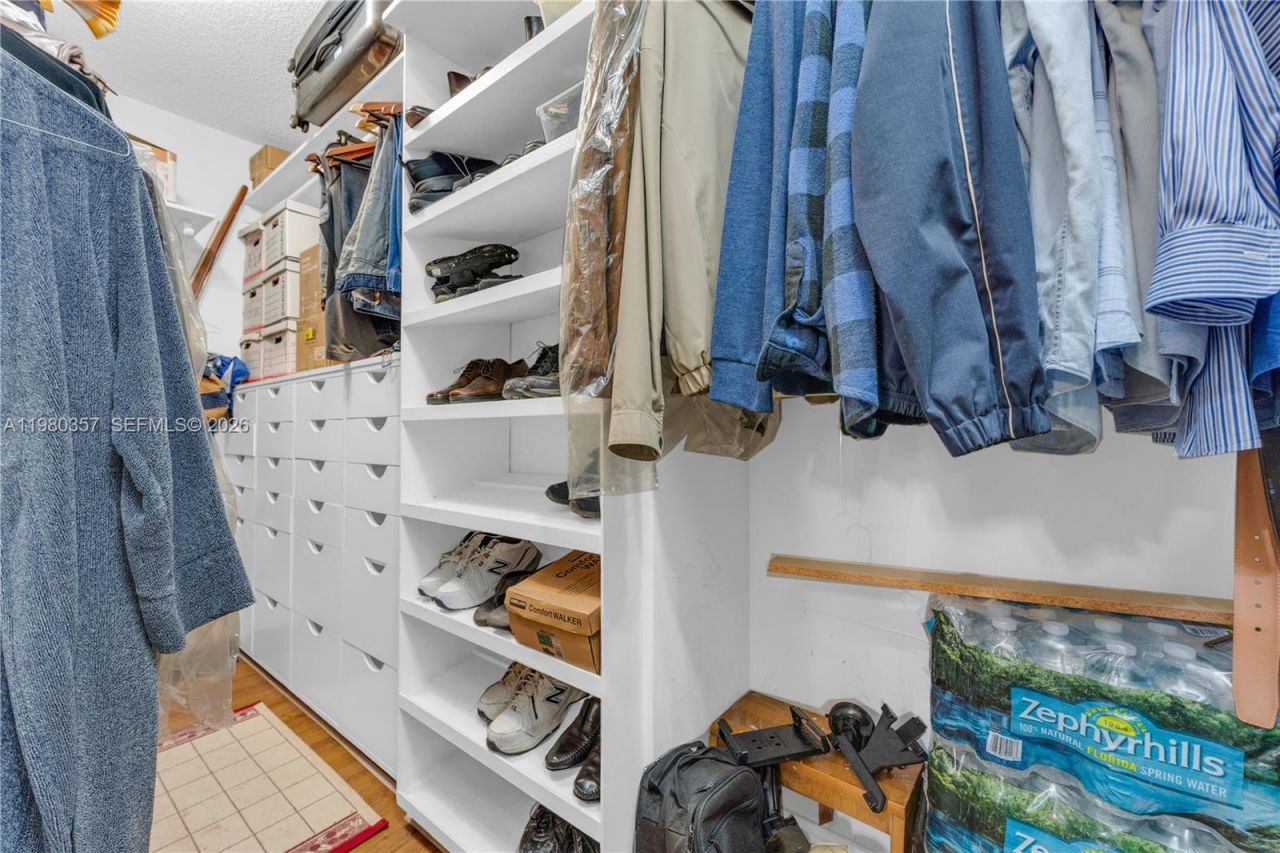 3800 Hillcrest Dr , Unit 511, Hollywood, FL 33021 Photo