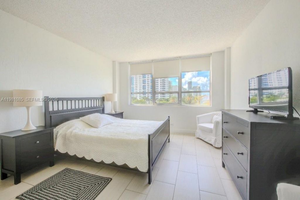 1500 Bay Rd , Unit 528S, Miami Beach, FL 33139 Photo