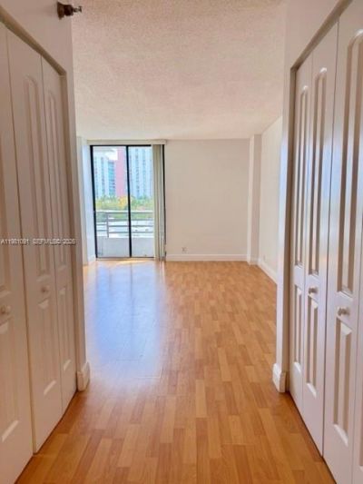 3300 NE 191st St , Unit 616, Aventura, FL 33180 Photo