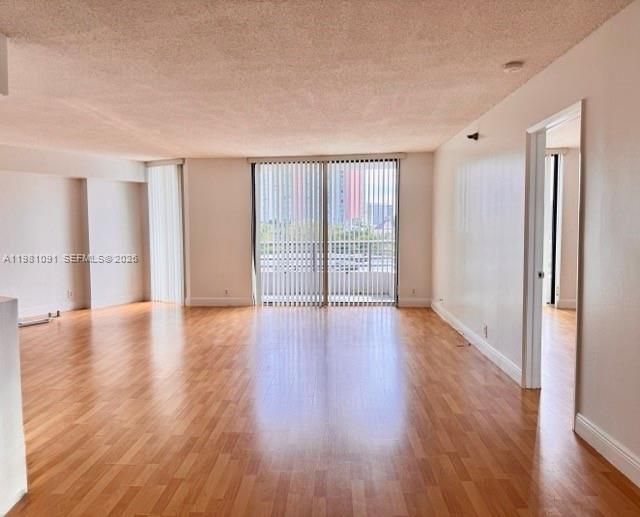 3300 NE 191st St , Unit 616, Aventura, FL 33180 Photo