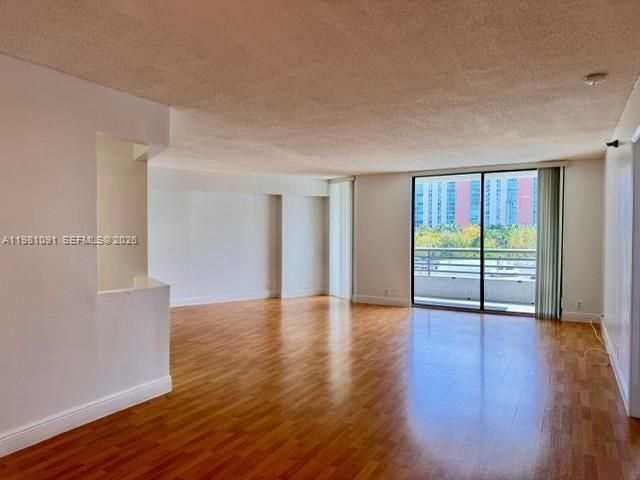 3300 NE 191st St , Unit 616, Aventura, FL 33180 Photo