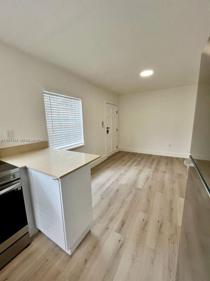 833 W 39th St , Unit 3, Miami Beach, FL 33140 Photo