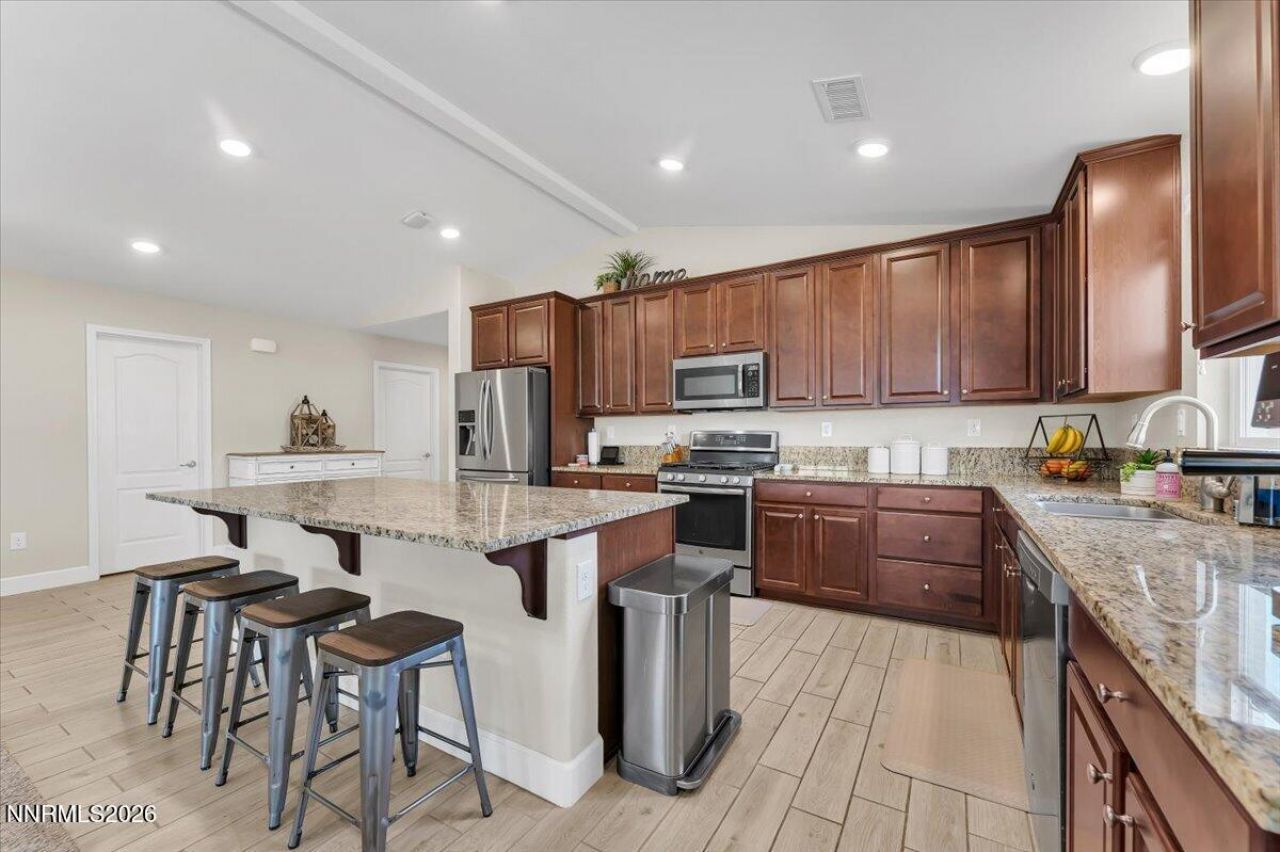 7110 Quill Drive, Reno, NV 89506 Photo