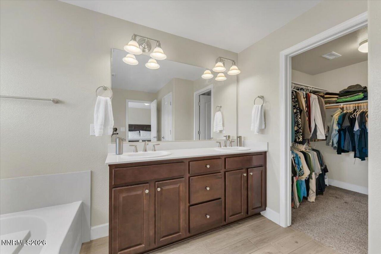 7110 Quill Drive, Reno, NV 89506 Photo