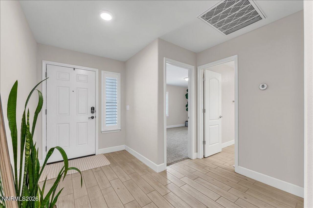 7110 Quill Drive, Reno, NV 89506 Photo