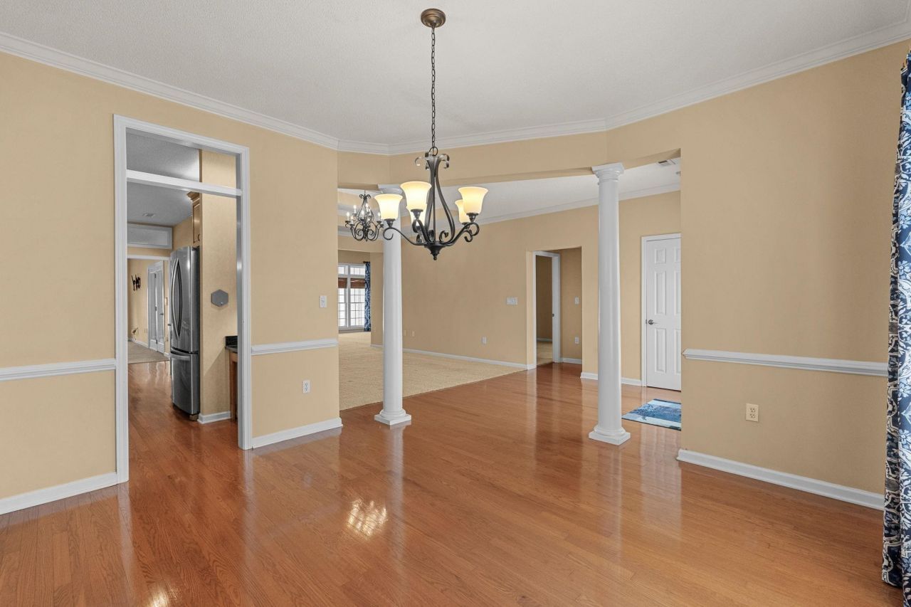 1473 Southwood Dr. Photo 16