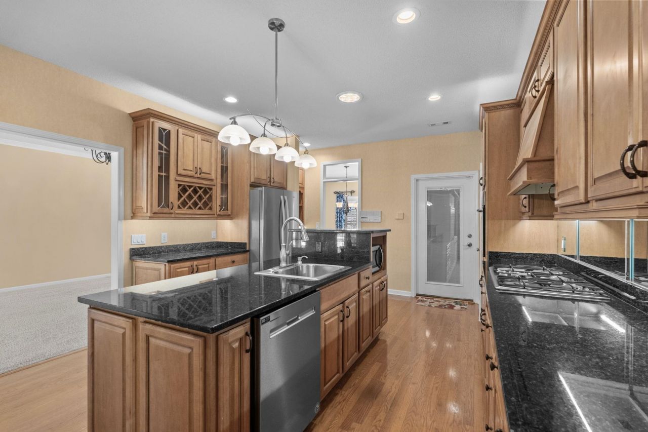 1473 Southwood Dr. Photo 28