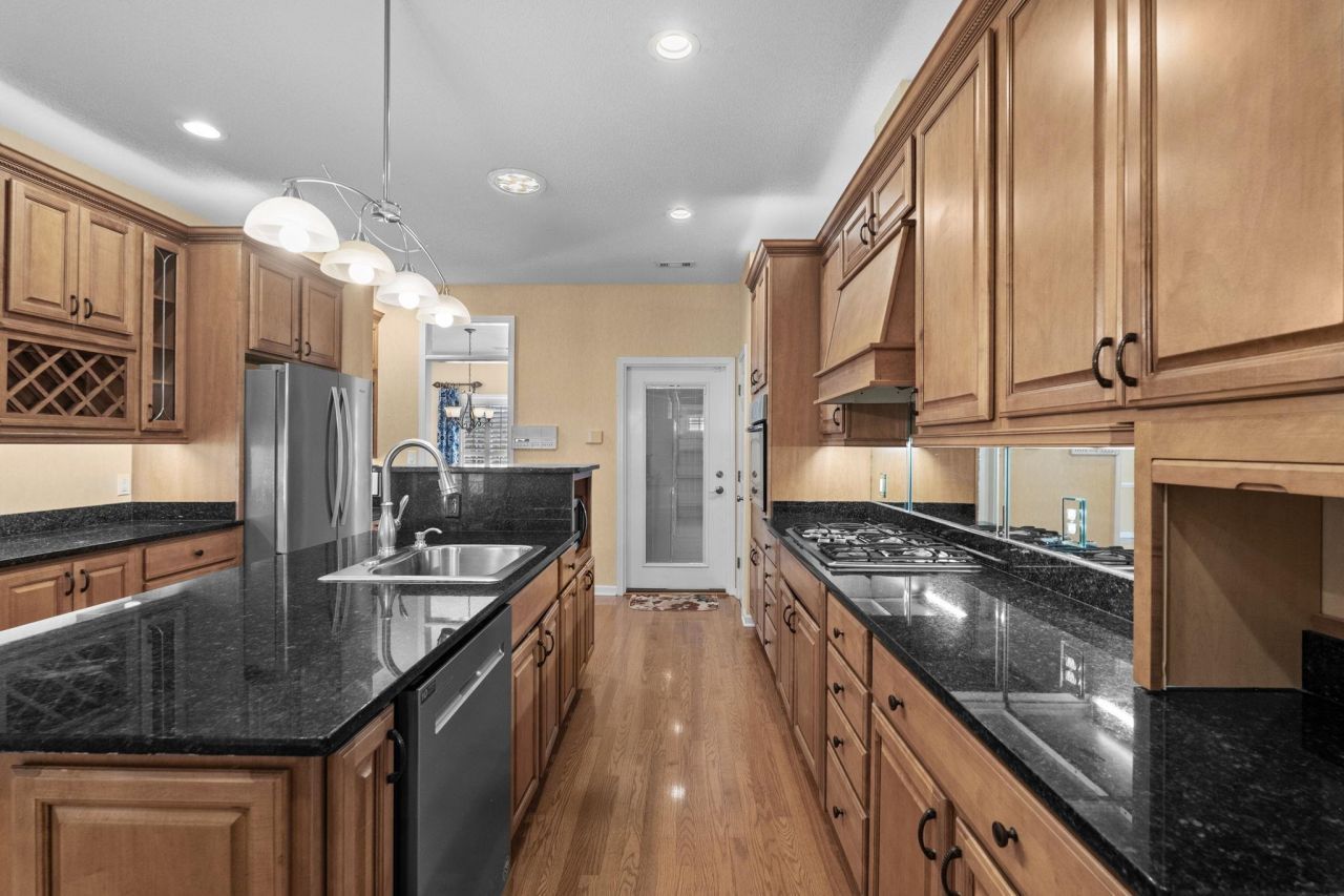 1473 Southwood Dr. Photo 30