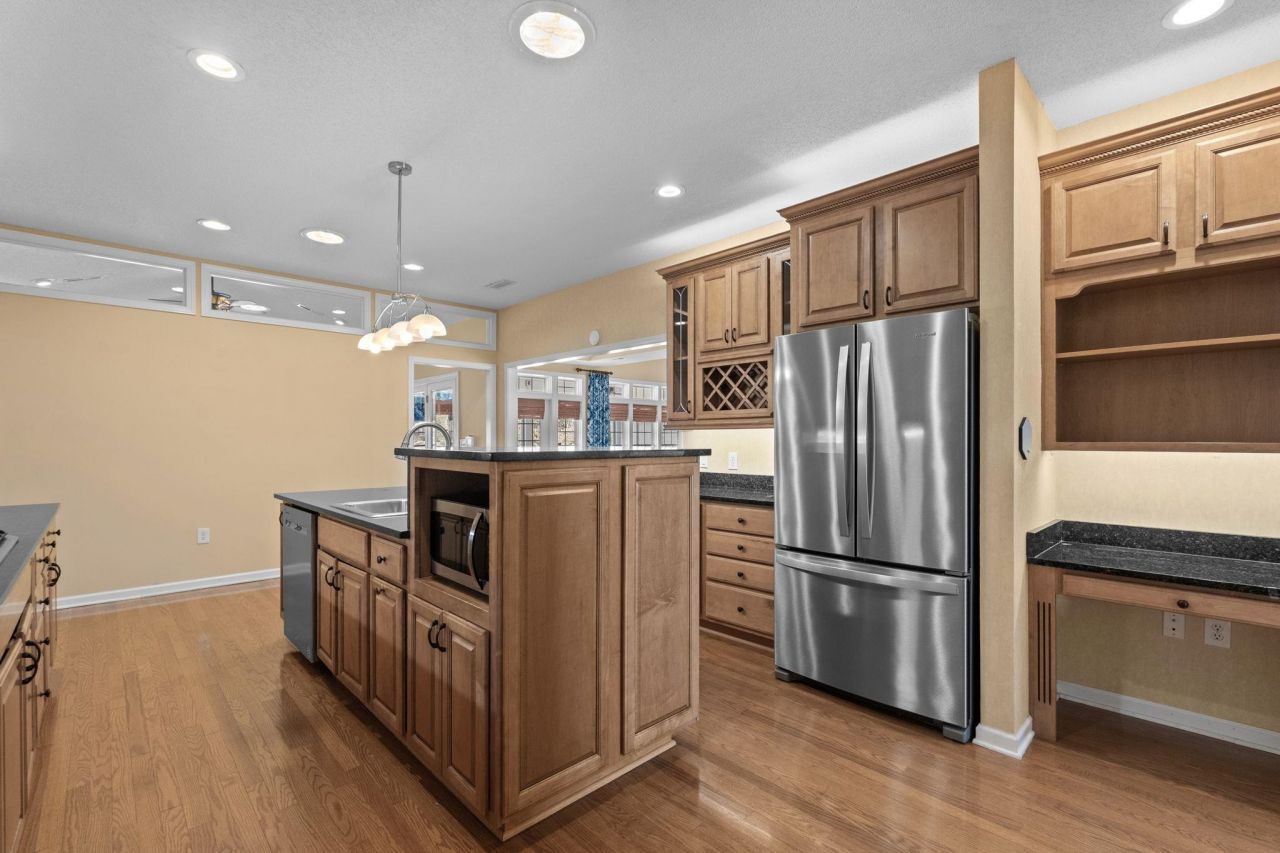 1473 Southwood Dr. Photo 34