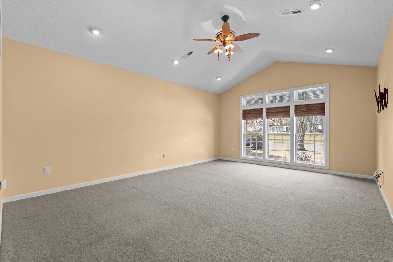 1473 Southwood Dr. Photo 36