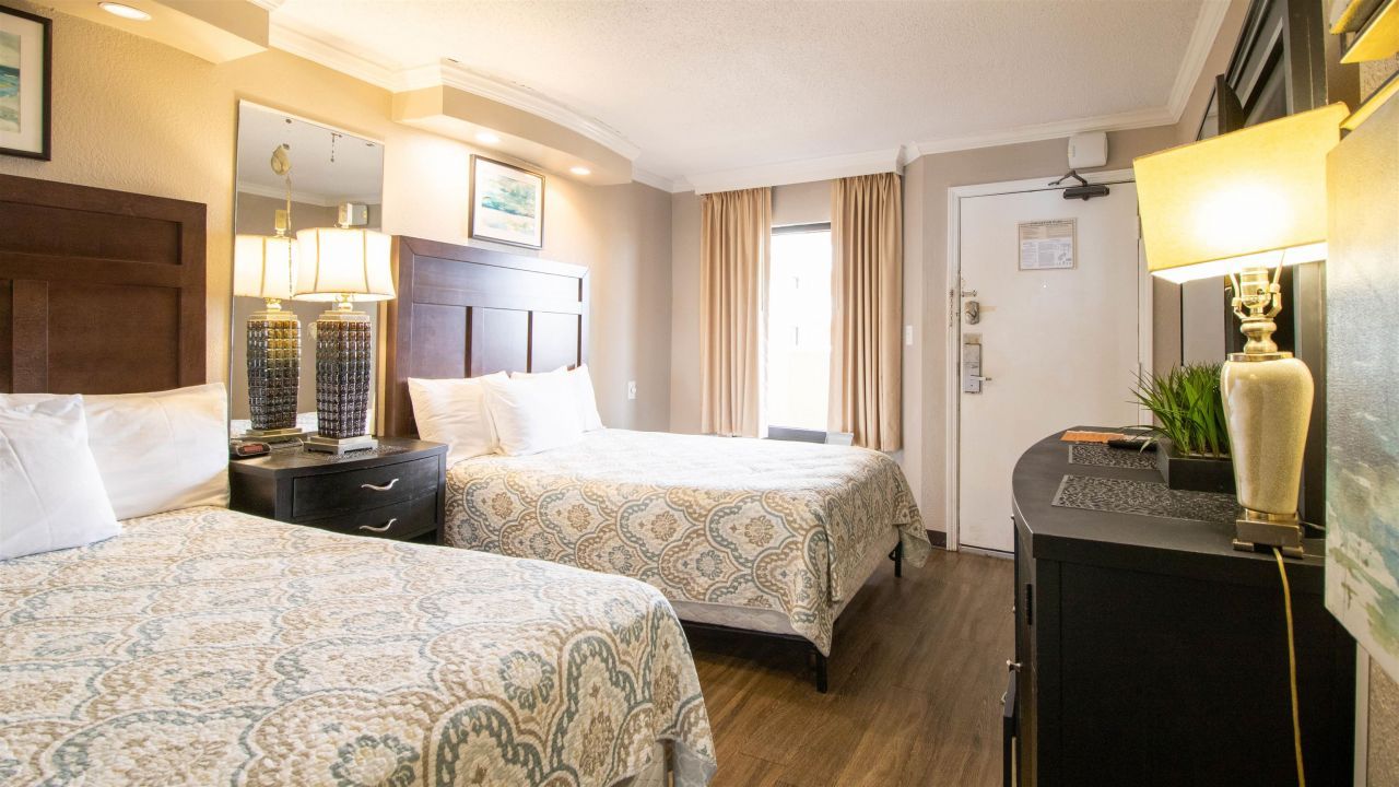 6900 Ocean Blvd. N Photo 8