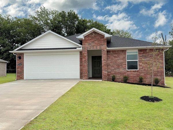 6312 Warwick Drive , Bryant, AR 72002