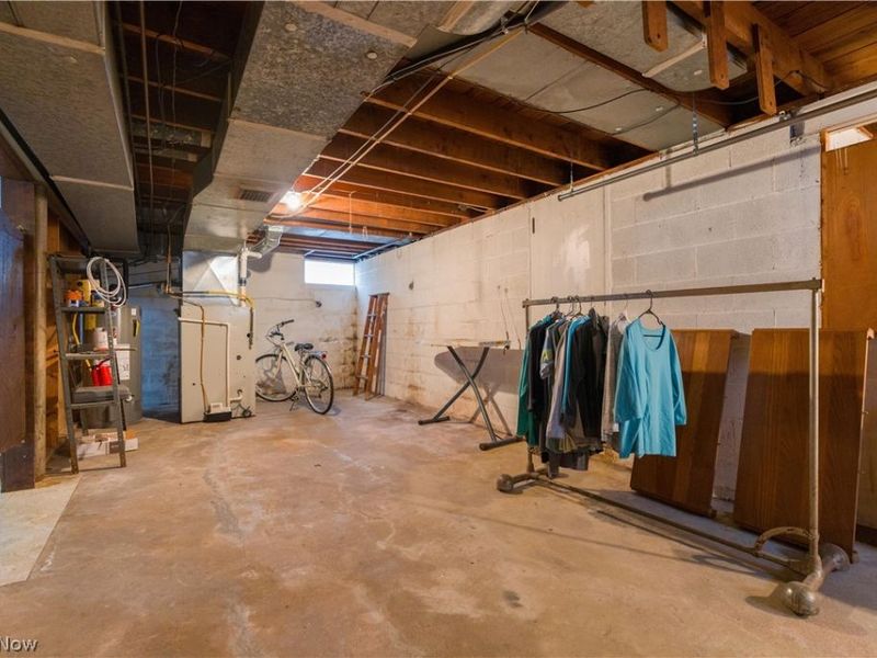 2464 S Freedom Avenue, Alliance, OH 44601 Photo 26