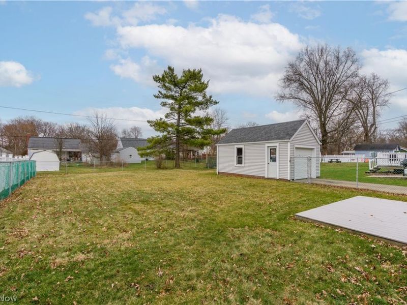 2464 S Freedom Avenue, Alliance, OH 44601 Photo 27