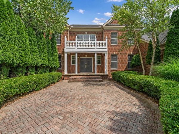 2086 Autumn Hill Drive, Ann Arbor, MI 48103