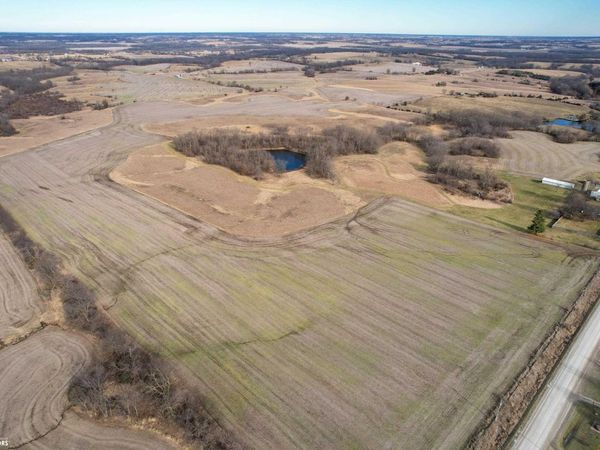 Dewey Road, Centerville, IA 52544