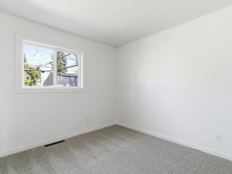 5308 Fullerton Drive , Columbus, OH 43232 Photo 18