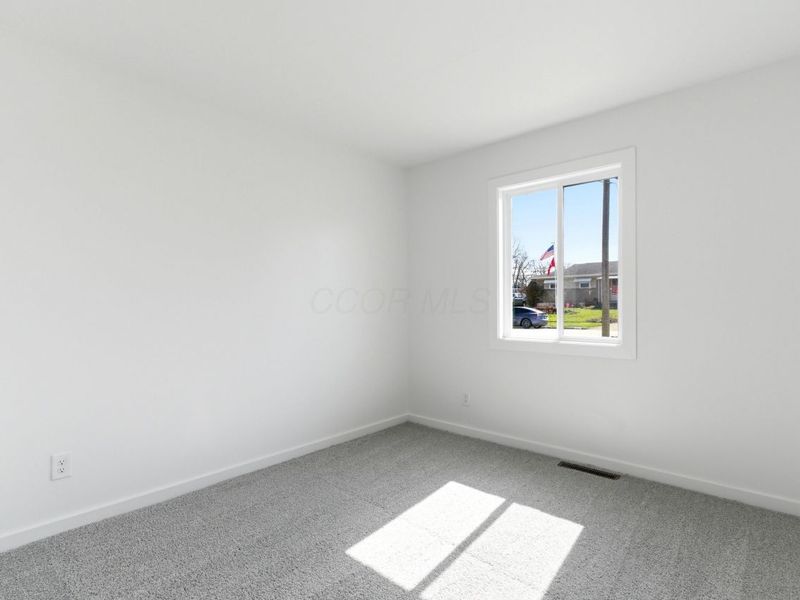 5308 Fullerton Drive , Columbus, OH 43232 Photo 19