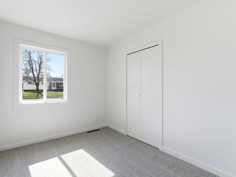 5308 Fullerton Drive , Columbus, OH 43232 Photo 20