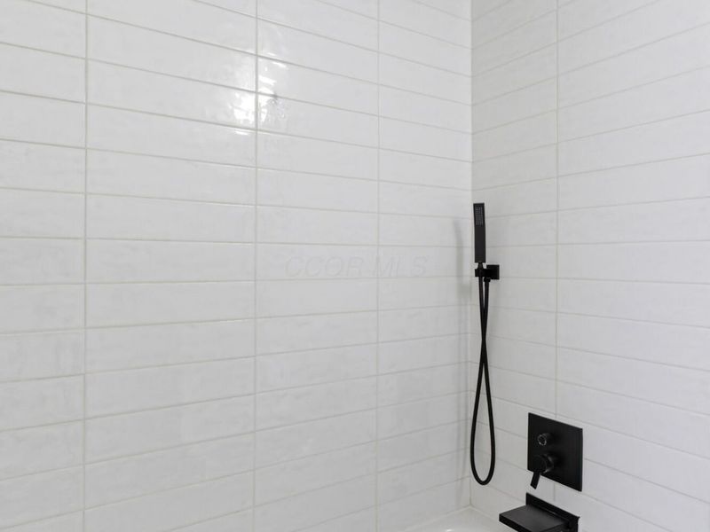 5308 Fullerton Drive , Columbus, OH 43232 Photo 23