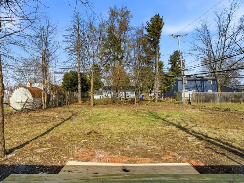 5308 Fullerton Drive , Columbus, OH 43232 Photo 5