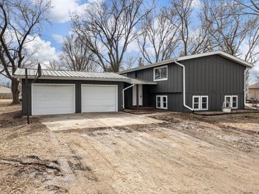 633 3rd Street NE, Blooming Prairie, MN 55917