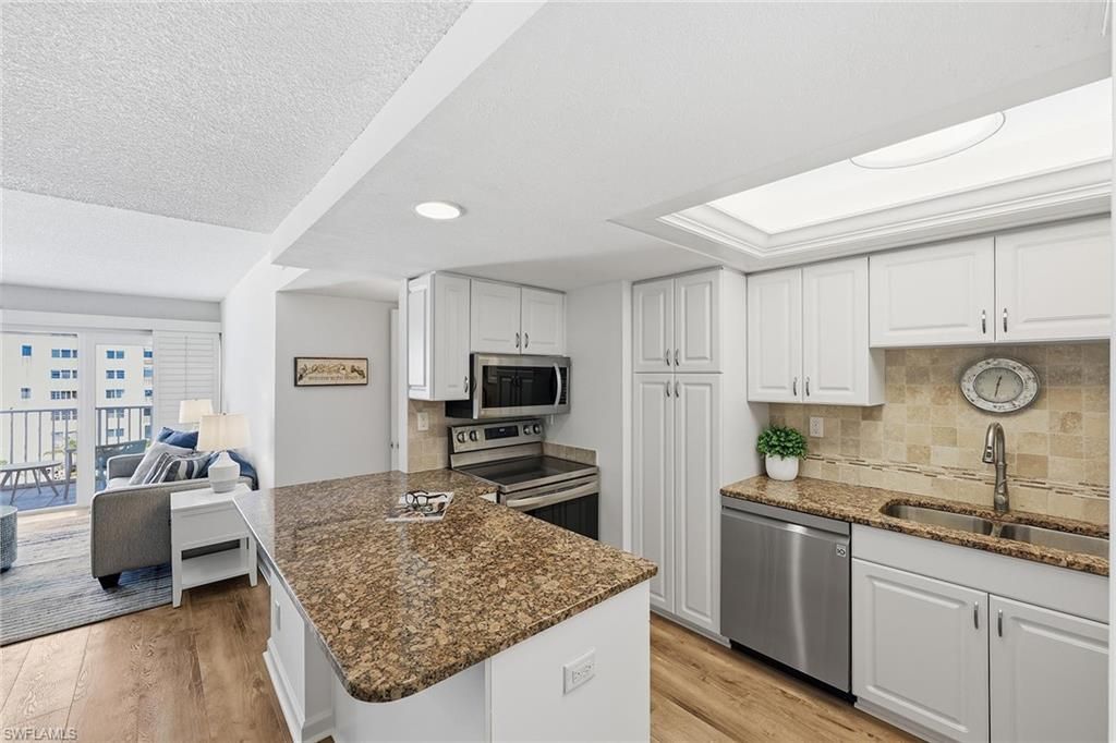 3443 Gulf Shore Blvd N, Unit 416, Naples, FL 34103 Photo