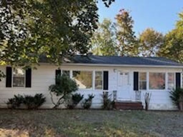 18 Primrose Lane, Portland, ME 04103