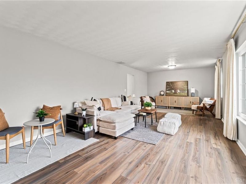 528 Blue Jay Drive, Vandalia, OH 45377 Photo 7