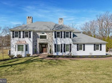 872 ROSCOMMON ROAD, BRYN MAWR, PA 19010