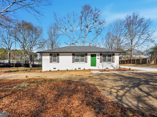 127 Perry Street, Loganville, GA 30052