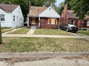 19339 Mansfield Street, Detroit, MI 48235