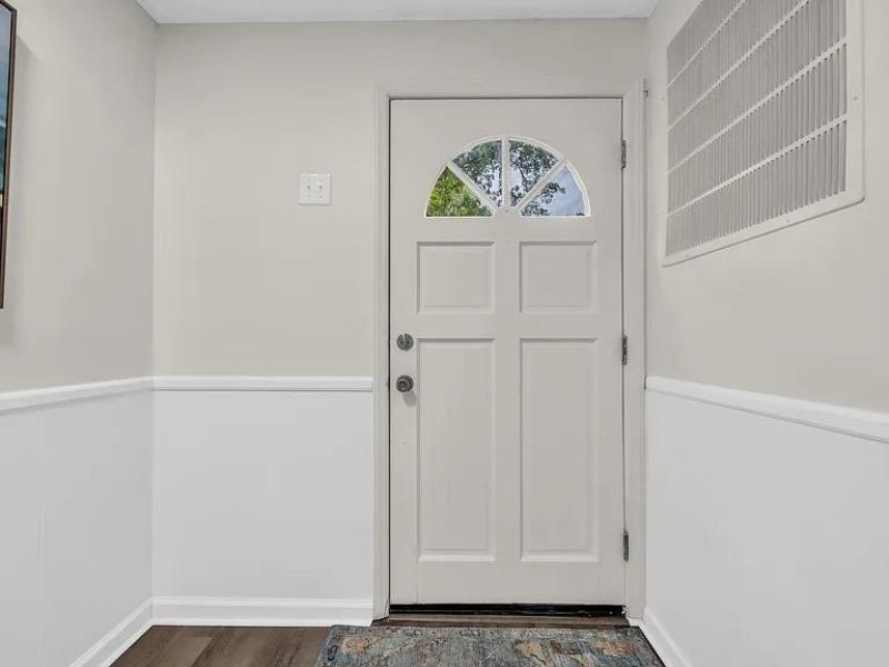 217 N Myrtle St. Photo 15