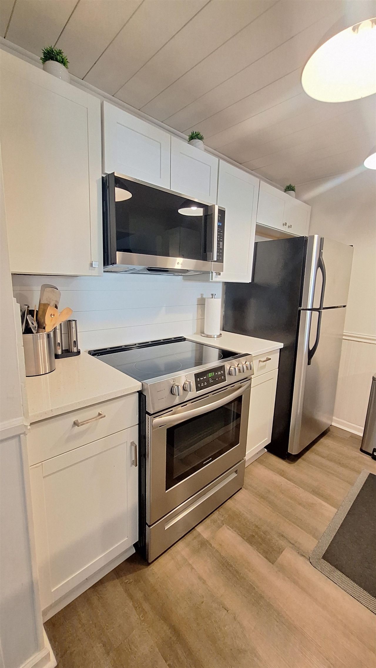 217 N Myrtle St. Photo 5