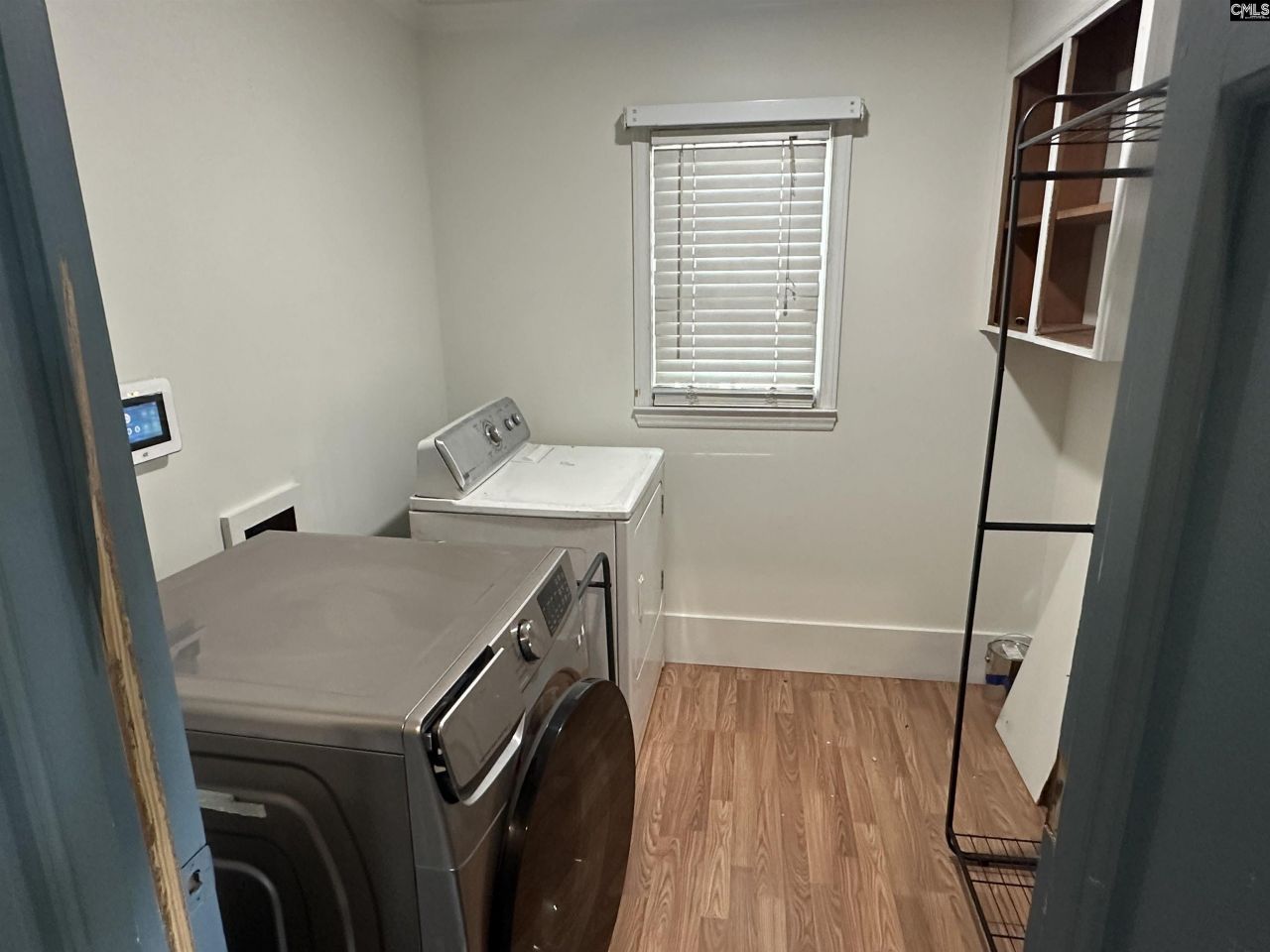 215 S Matson Street Photo 22