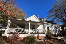 215 S Matson Street photo 4