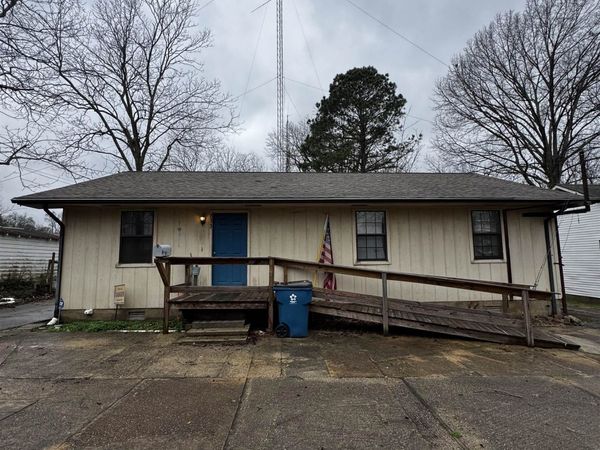 713 S TIPTON ST, Covington, TN 38019